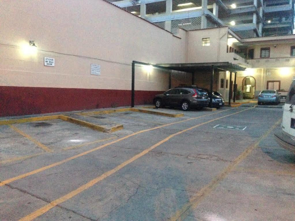 Hotel Gallo Rubio Guadalajara Exteriör bild